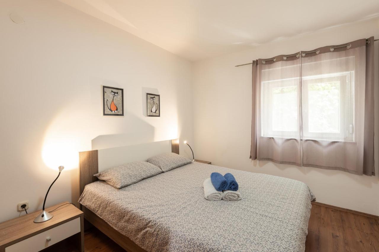 Apartment N&T พูลา ภายนอก รูปภาพ